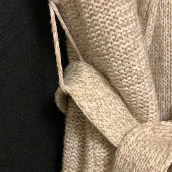 Cardigan - Picture 3 of 4